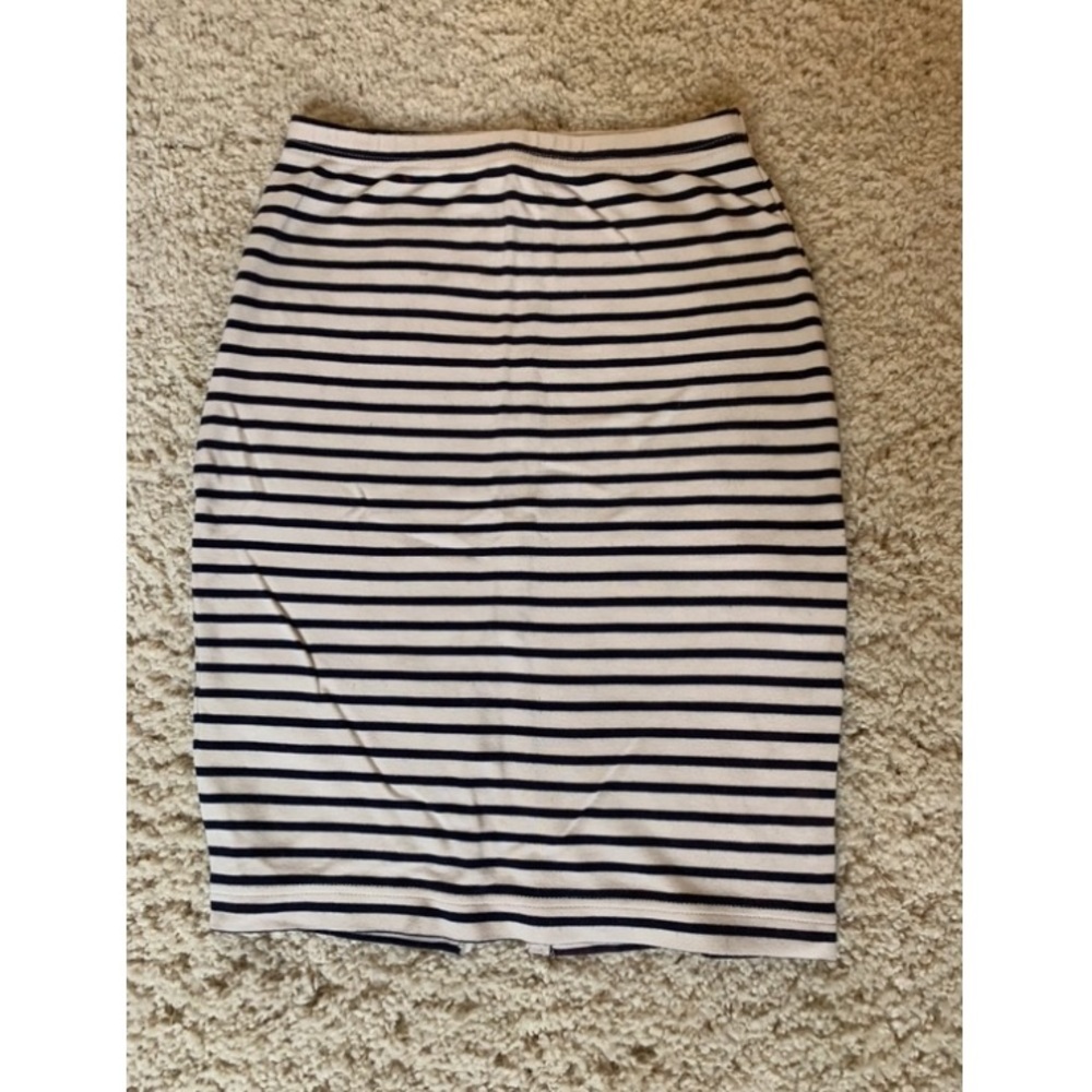 Forever 21 navy/cream striped pencil skirt